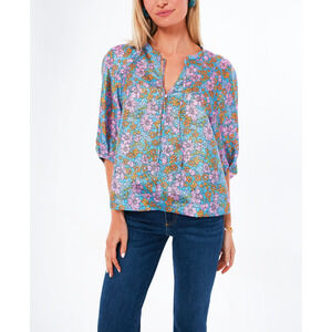 Tuckernuck 'Flowerscape Martha' Blue Three Quarter Sleeve Blouse Top Size 38